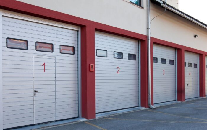Factors to Consider When Buying a Commercial Garage Door
